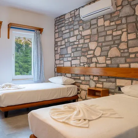Hotel Karma Homes