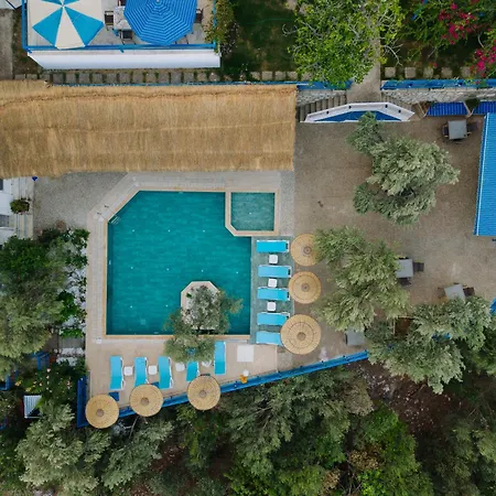 Hotel Karma Homes